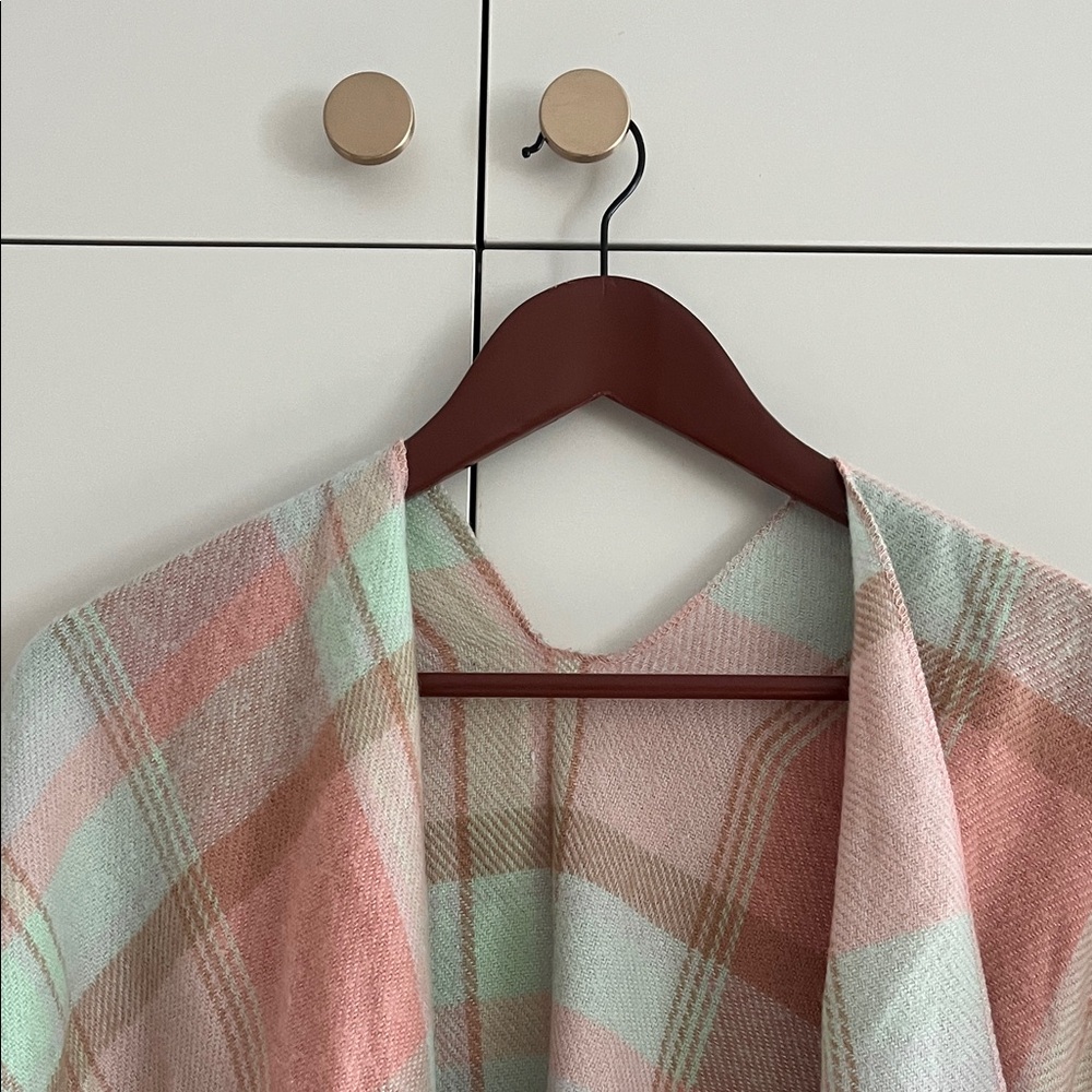 C’est Moi - Plaid Fringe Poncho - Picture 7 of 9